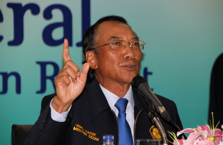 Menteri ESDM : Kepastian Harga BBM Sedang Dimatangkan